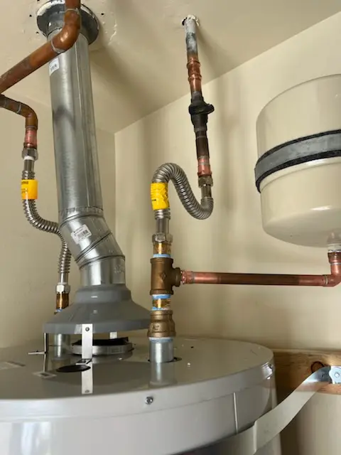 Water heater installation and plumbing repair in Handell Villa